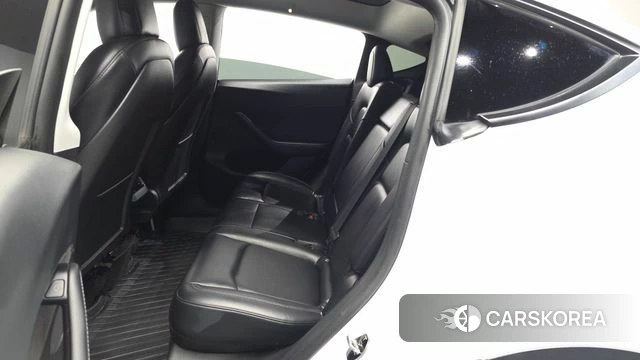 Tesla Model Y id 4975993 из Кореи 18