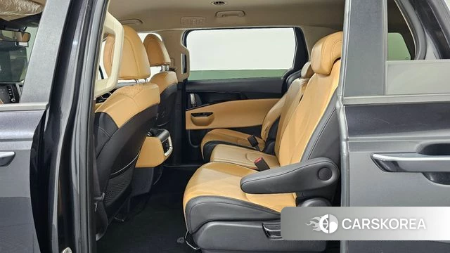 Kia Carnival 4th generation id 4848911 из Кореи 18