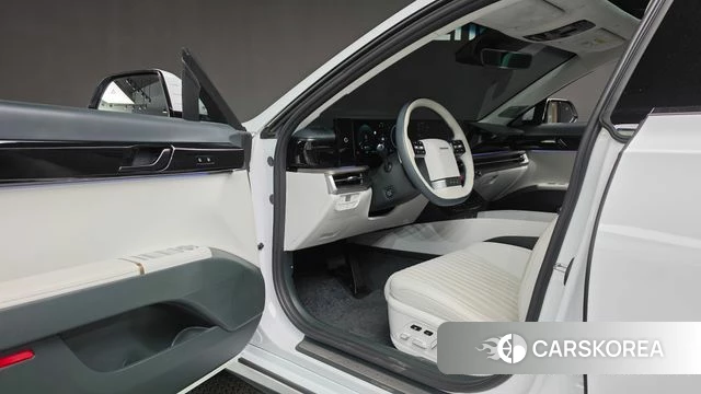 Hyundai Grandeur Hybrid (GN7) id 4964703 из Кореи 18