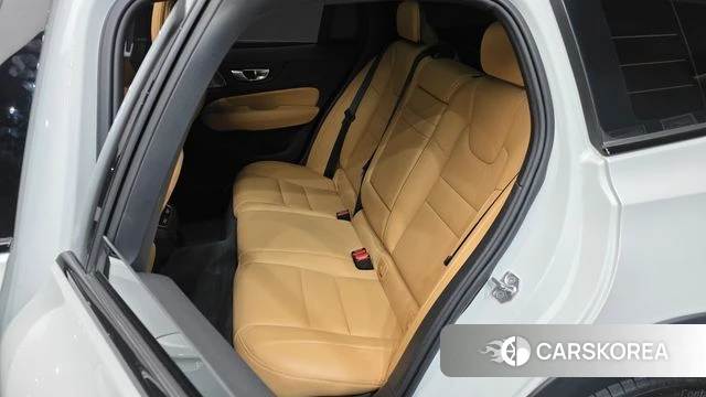 Volvo V60 Cross-Country 2nd Generation id 4992492 из Кореи 18