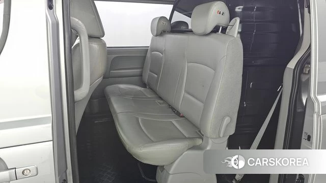 Hyundai The New Grand Starex id 4742198 из Кореи 18