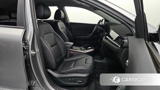 Kia Niro EV id 5047341 из Кореи 18