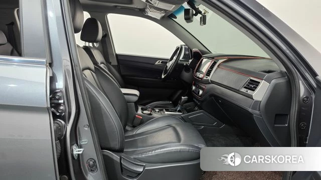 Ssangyong Rexton Sports id 4978336 из Кореи 18