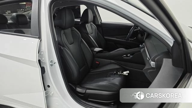 Hyundai The New Avante (CN7) id 5026779 из Кореи 18