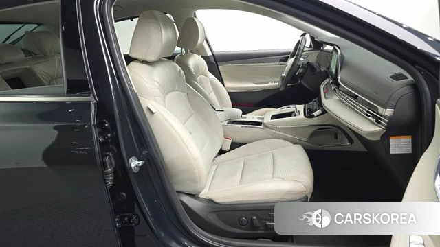 Hyundai The New Grandeur IG Hybrid id 5028043 из Кореи 18