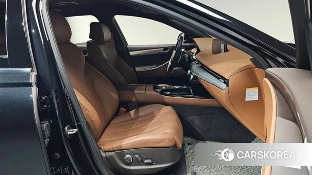 Genesis Electrified G80 (RG3) id 4958678 из Кореи 18