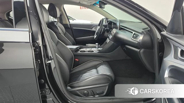 Genesis G70 id 5018749 из Кореи 18