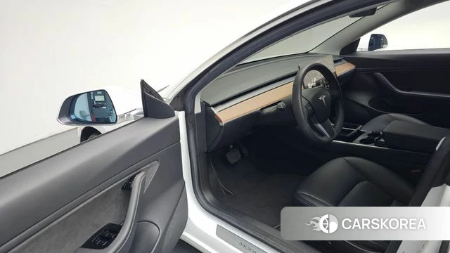 Tesla Model 3 id 4836696 из Кореи 18