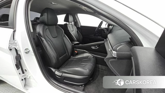 Hyundai Avante Hybrid (CN7) id 5022434 из Кореи 18