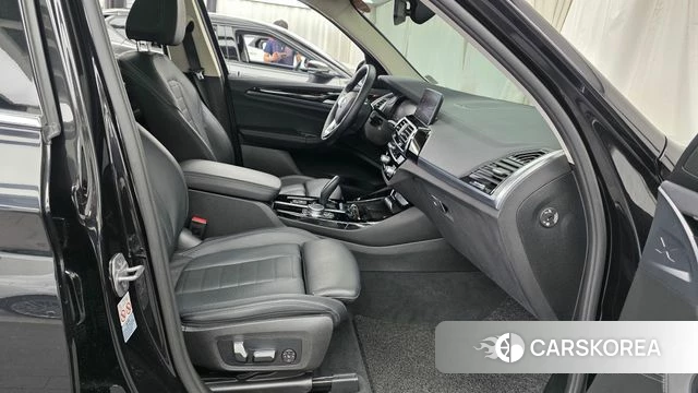 BMW X3 (G01) id 4992533 из Кореи 18
