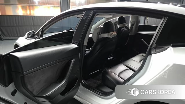 Tesla Model 3 id 5028243 из Кореи 18