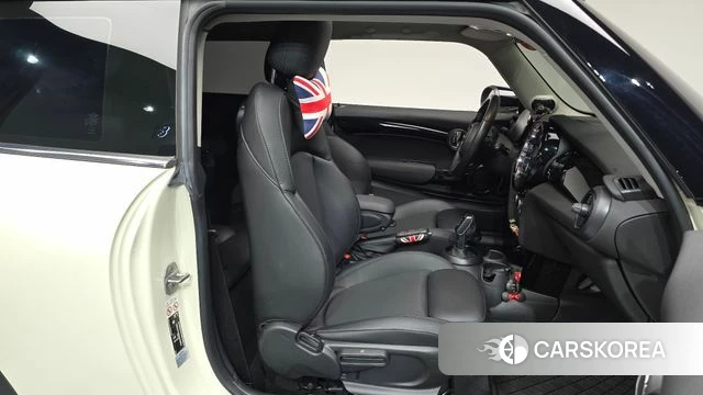 Mini Cooper id 4992109 из Кореи 18