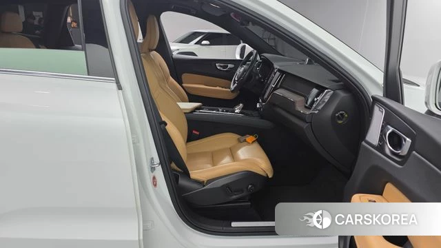 Volvo XC60 second Generation id 5017516 из Кореи 18