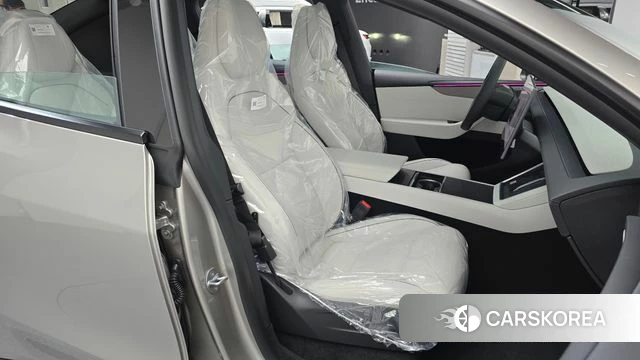 Tesla Model Y id 4940771 из Кореи 18