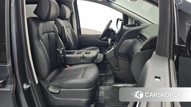 Hyundai Staria id 4710853 из Кореи 18