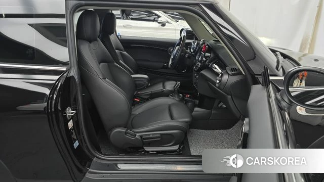 Mini Cooper id 5047816 из Кореи 18