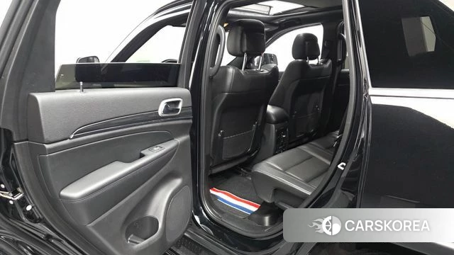 Jeep Grand Cherokee id 4943395 из Кореи 18