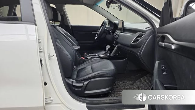 Kia Seltos id 4992648 из Кореи 18