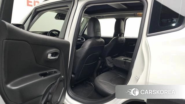 Jeep Renegade id 5027644 из Кореи 18