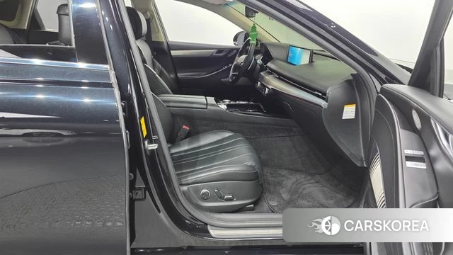 Genesis Electrified G80 (RG3) id 4991803 из Кореи 18