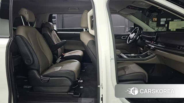 Kia The New Carnival 4th Generation id 5011426 из Кореи 18
