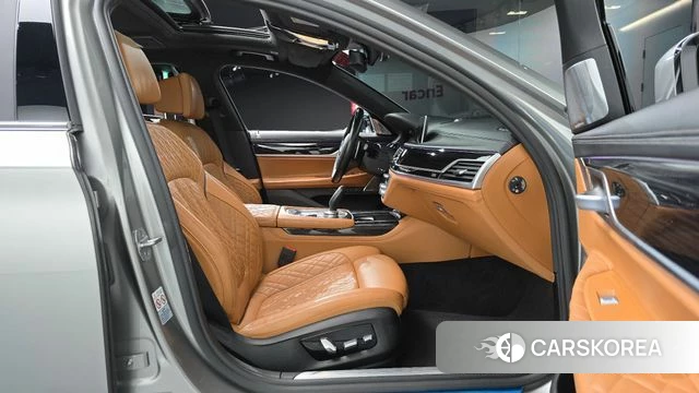 BMW 7 Series (G11) id 5040577 из Кореи 18