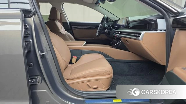 Hyundai Grandeur (GN7) id 4995732 из Кореи 18