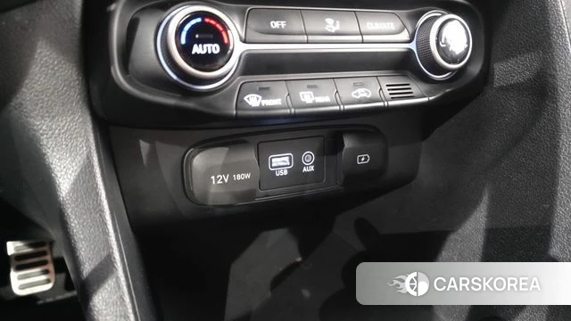 Hyundai Veloster (JS) id 5013609 из Кореи 18