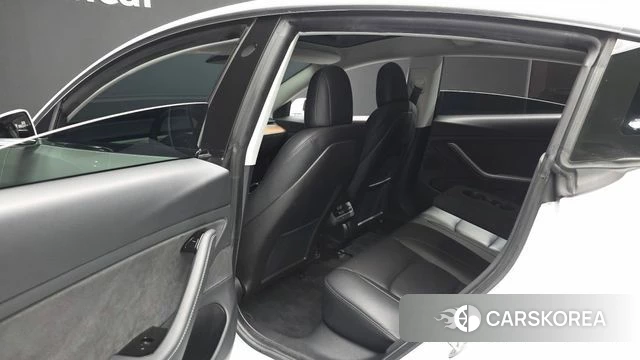Tesla Model 3 id 4959781 из Кореи 18