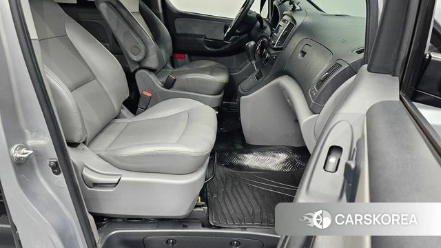 Hyundai The New Grand Starex id 4667599 из Кореи 18