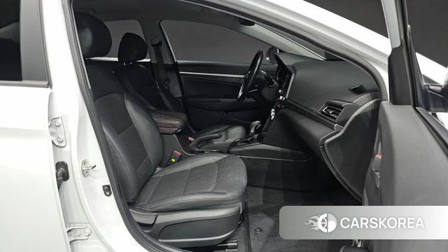 Hyundai The New Avante AD id 4988023 из Кореи 18