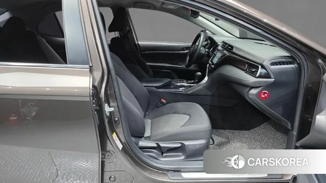 Toyota Camry (XV70) id 5048426 из Кореи 18