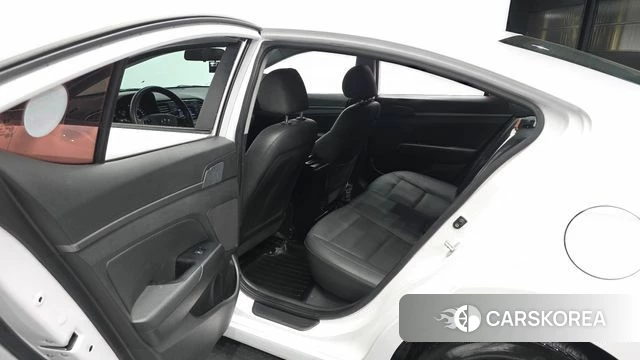Hyundai Avante AD id 4960283 из Кореи 18