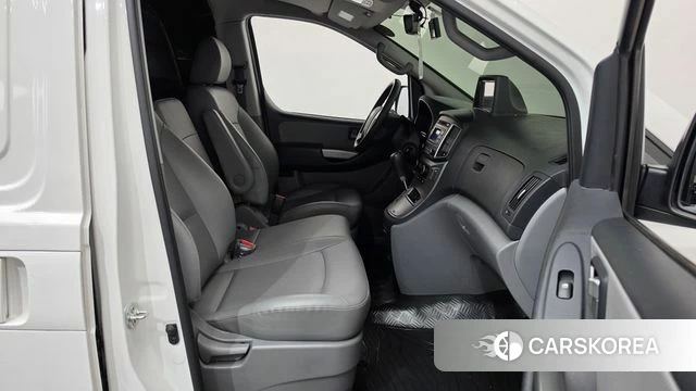 Hyundai The New Grand Starex id 4998646 из Кореи 18