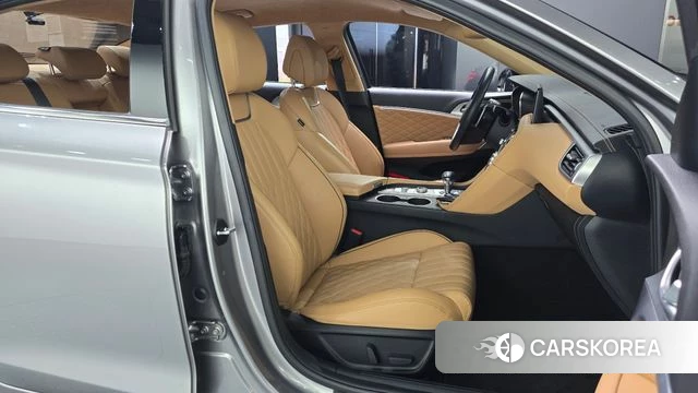 Genesis The New G70 id 4991989 из Кореи 18