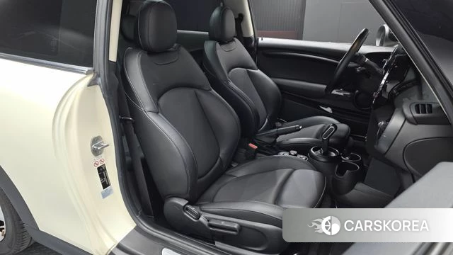 Mini Cooper D id 4944153 из Кореи 18