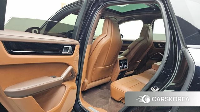 Porsche Cayenne (PO536) id 5035510 из Кореи 18