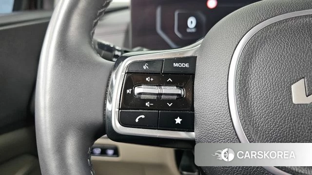 Kia The New Carnival 4th Generation id 5039430 из Кореи 18