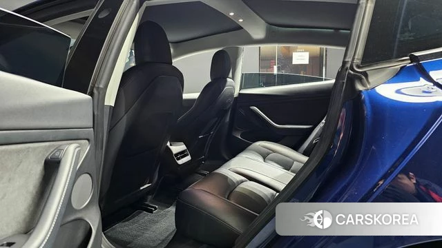 Tesla Model 3 id 4996846 из Кореи 18