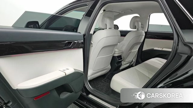 Hyundai Grandeur (GN7) id 4935441 из Кореи 18