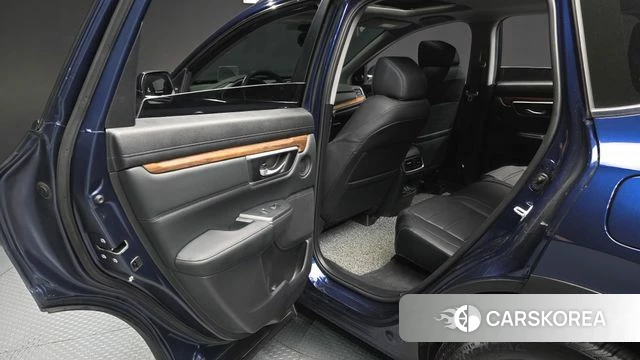 Honda CR-V 5th generation id 4223606 из Кореи 18
