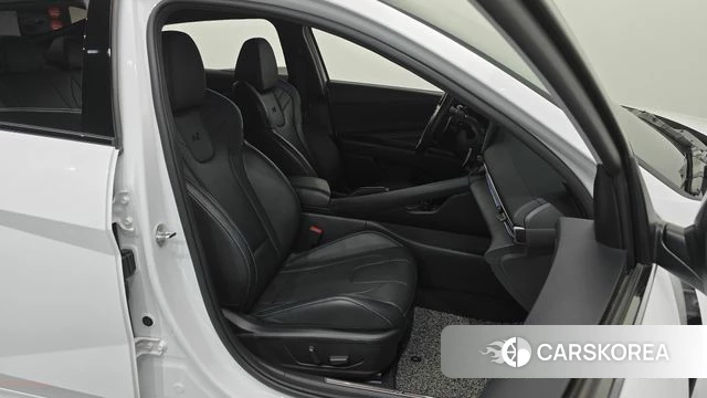 Hyundai Avante (CN7) id 5002850 из Кореи 18