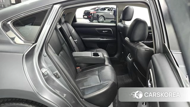 Nissan Altima id 4983197 из Кореи 18