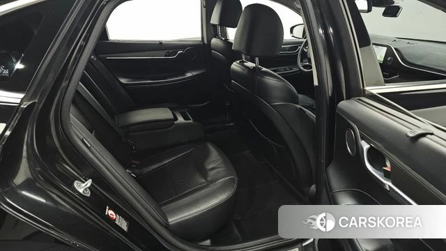 Hyundai Grandeur IG id 5023960 из Кореи 18