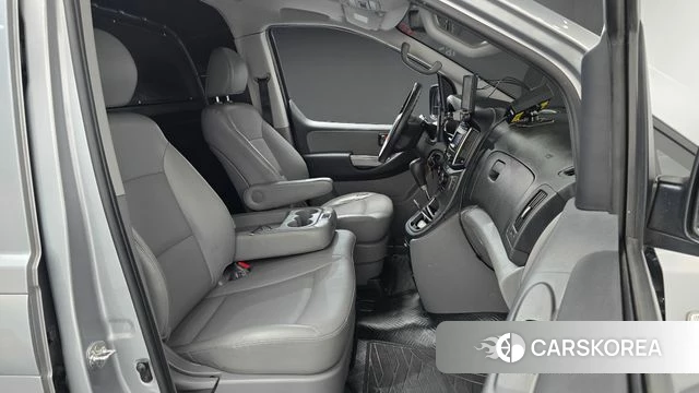 Hyundai The New Grand Starex id 4736986 из Кореи 18