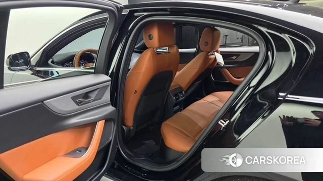 Jaguar XE id 4923497 из Кореи 18