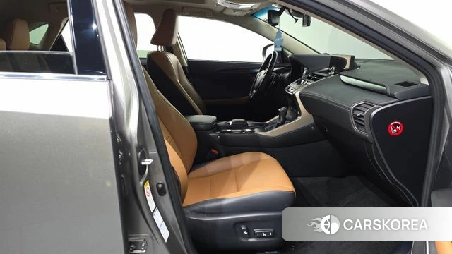Lexus NX300h id 4993258 из Кореи 18