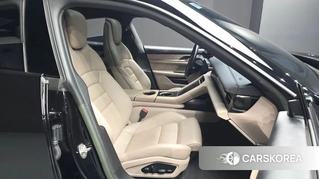 Porsche Taycan id 4985811 из Кореи 18