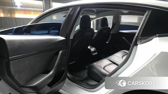 Tesla Model 3 id 5003832 из Кореи 18