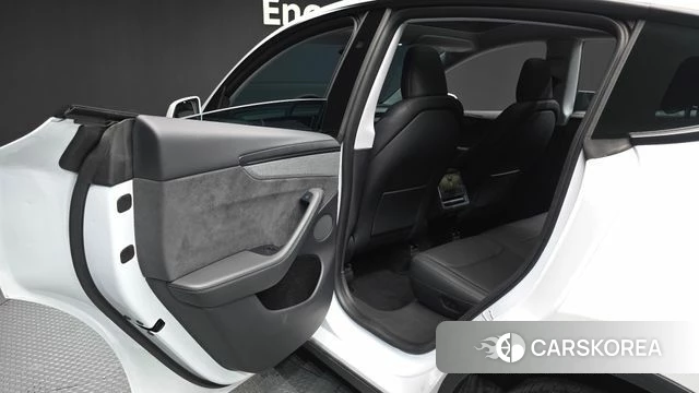 Tesla Model Y id 4757031 из Кореи 18